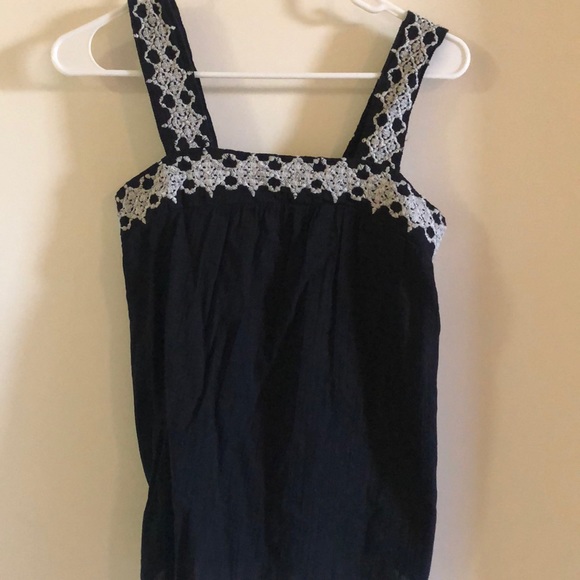 Universal Threads Tank Top - Picture 1 of 3